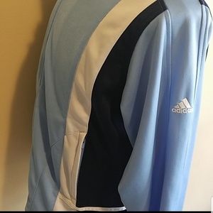 Women's adidas zip up 🤩🤩